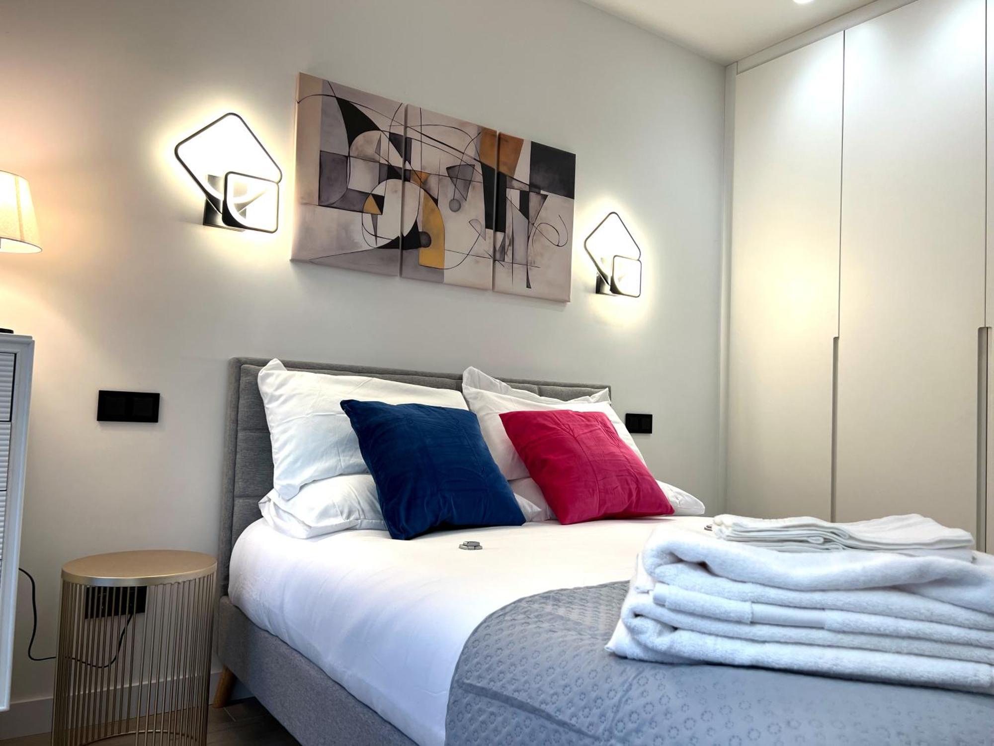 Duplex Moderno Y Acogedor Junto A Atocha Apartment Madrid Exterior foto